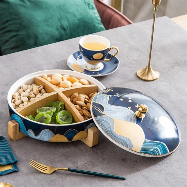 divided serving platter with lid- (6)